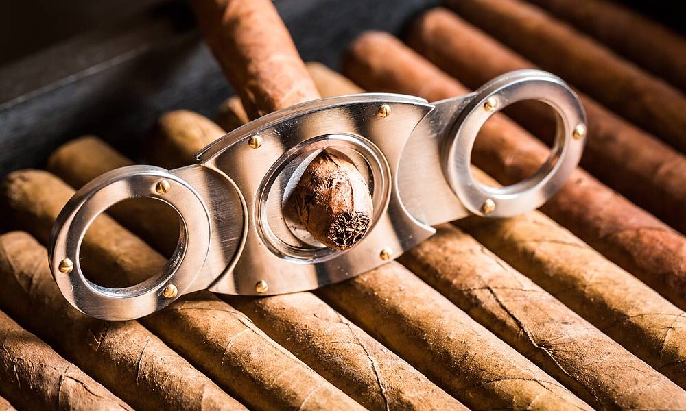 cigar cutter