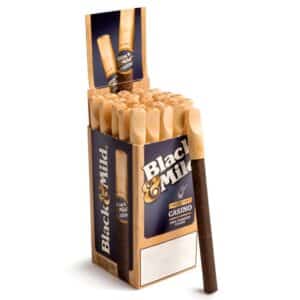Middleton's Black & Mild Regular Cigars - Wooden Tips (25 pack)