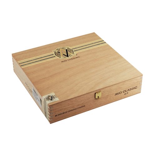 Avo Classic #3 Cigars (7 1/2 X 50) - Box of 20