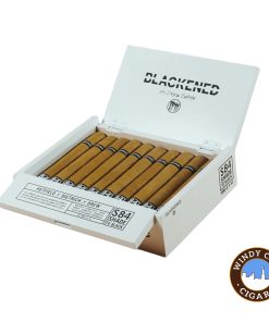 Blackened S84 Toro Cigars (6 X 52) - Box of 20