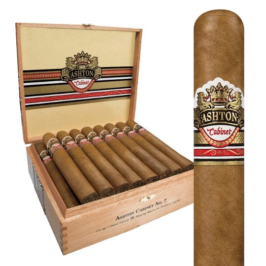 Ashton Cabinet 7 Cigars 6 1 4 X 52 Box Of 25