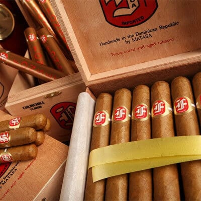 fonseca cigars  10259.1453828727.1280.1280.jpgc 2
